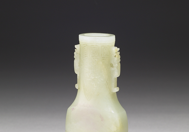 清 青玉雕雙龍小瓶